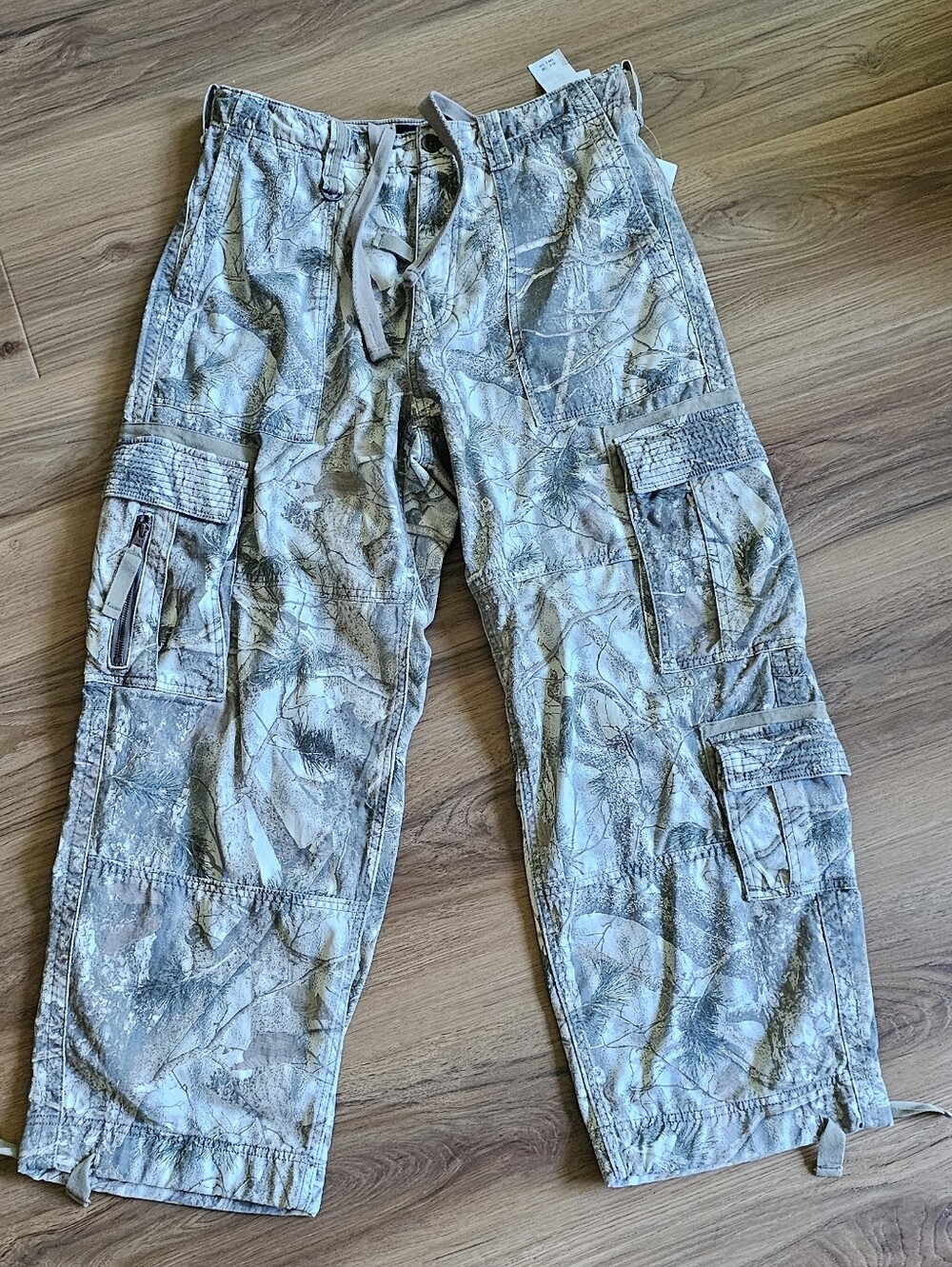 Vintage RARE!!! NWT Abercrombie & Fitch Men's 90s Ultra Baggy Camo Cargo Pants